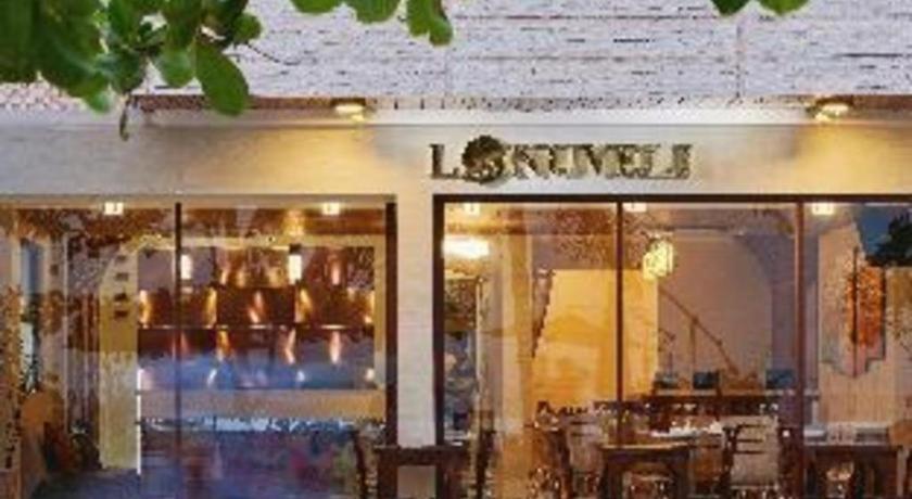 فندق لونوفيلي هولهومالي المظهر الخارجي الصورة
